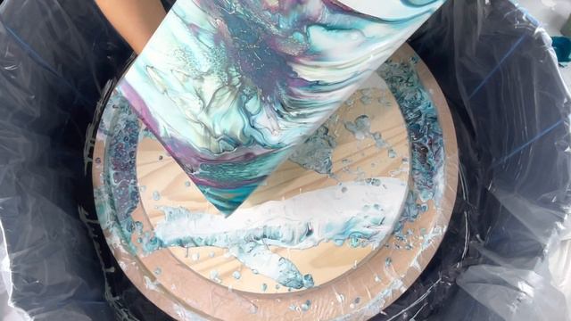 Deconstructed Bloom Inspired by @WaterfallAcrylics Shelee Art Bloom Technique with TLP Pigments смотреть онлайн