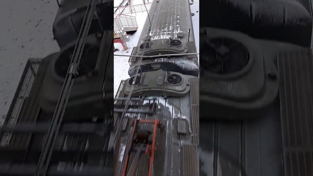 Электропоезд ЭП2Д-0118 станция Кубинка-1 "Вид на крышу эп2д что там находится на ней" смотреть онлайн