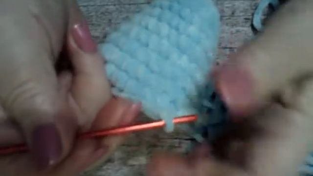 как распустить изделие из плюшевой пряжи