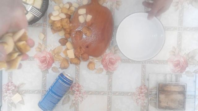 Мужской рецепт ко дню ВДВ. Картошечка на пиве. смотреть онлайн