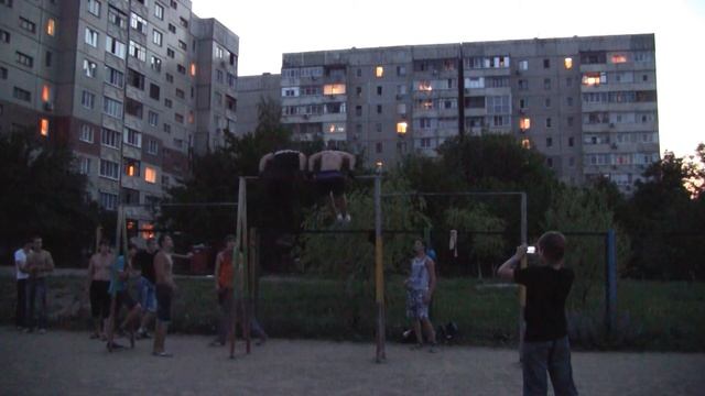 Большие обороты вдвоем смотреть онлайн