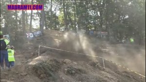 мощные багги и гонки по лесу