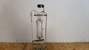 Ультрафиолетовая кварцевая лампа своими руками! Борьба с вирусами, бактериями! Борьба с мухами!