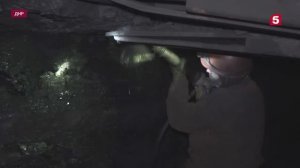 Как в ДНР восстанавливают работу шахт после обстрелов .