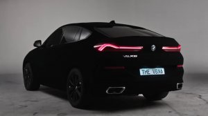  Немцы покрыли кроссовер BMW X6 сверхчерным материалом