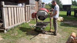 Баня своими руками. Отмостка.