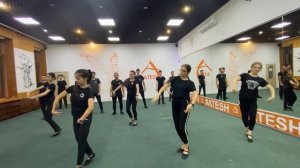Atesh крымскотатарский танец под современную музыку Атеш Мидат Халилов
