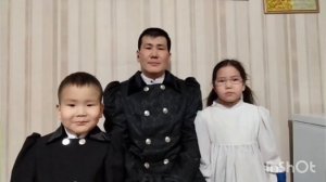 "Мэттэкэ тэттэкэ Миитэрэй" Брызгаловтар дьиэ-кэргэн толоруутугар