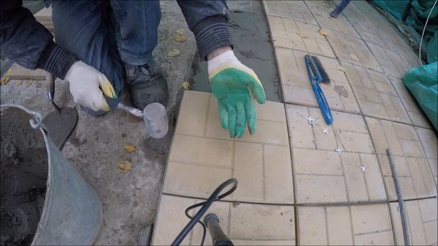 Особенности кладки плитки на цементно песчаный раствор плюсы и минусы смотреть онлайн