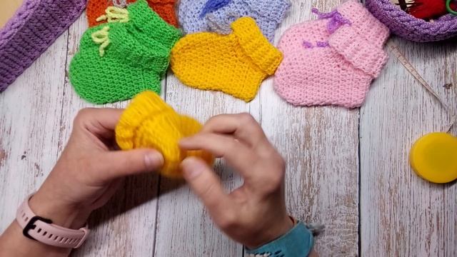Как вязать носочки крючком малышам