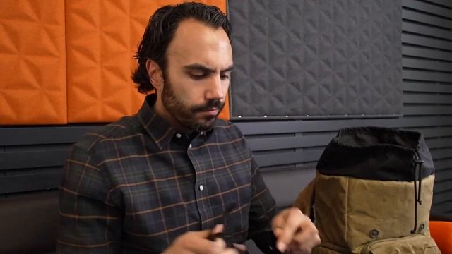 Poly QD Headsets for Call Center Hybrid Working смотреть онлайн