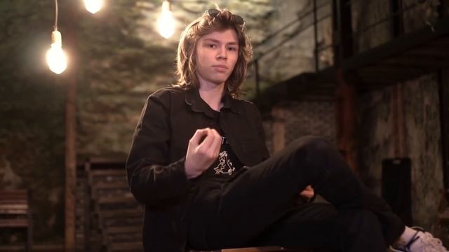 ПОЧЕМУ ЛУЧШЕ УЧИТЬСЯ, А НЕ ЧИТАТЬ РЭП??? смотреть онлайн