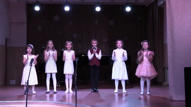 "Что же за праздник готовится тут" Стихи Серовой Е. "Хлопайте в ладоши" Муз Зарицкой Е. смотреть онлайн