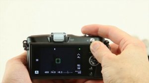 Olympus E-PM1 [Pen Mini] Hands-on Preview - by Digital Photography Review