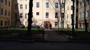 Улица Репина - самая узкая улица в Санкт-Петербурге