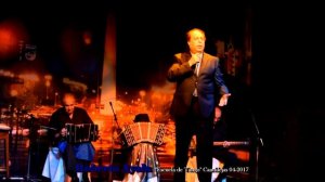 Roberto Ayala canta "Escuela de Tango" en: Candilejas Tango Show" el. 15-04-2017