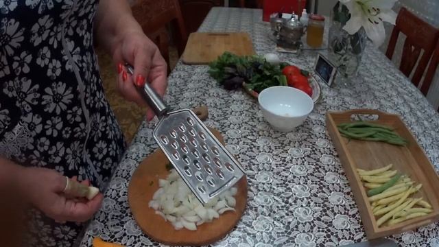 ФАСОЛЬ СПАРЖЕВАЯ (  СТРУЧКОВАЯ), С МЯСОМ , очень вкусно