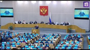 Жириновский подарил обвиняемому в убийстве лося депутату Рашкину книгу о животных