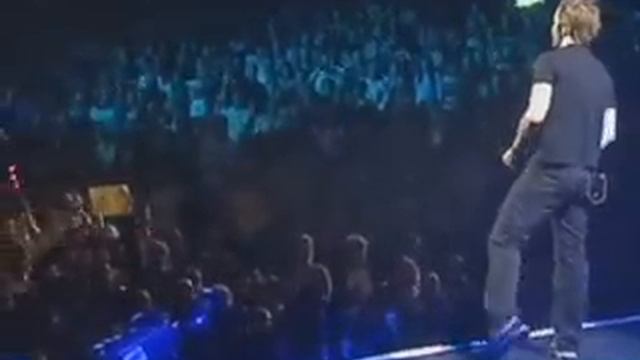 Darren Hayes - To the moon and back