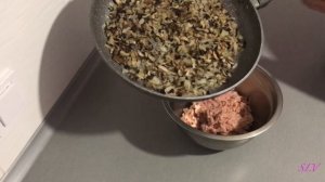 ОКОРОЧКА ФАРШИРОВАННЫЕ мясом и грибами/это лучше колбасы/фаршировать окорочка
