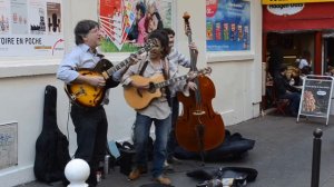 Хорошо поют на улицах Парижа