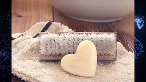 КАК УБРАТЬ КЛЕЙ С ОДЕЖДЫ: 7 простых способов и главные хитрости