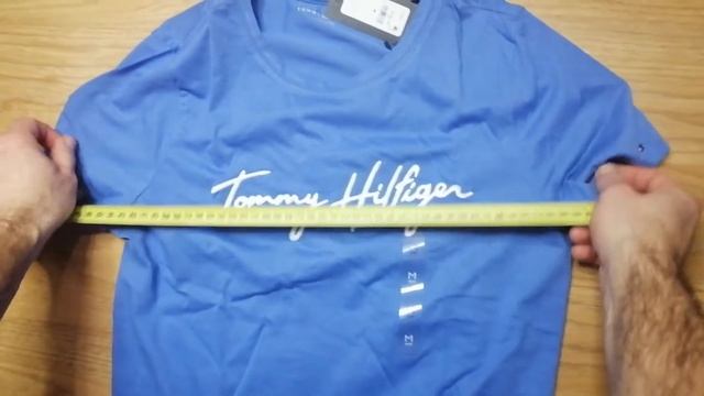 Женская футболка Tommy Hilfiger смотреть онлайн