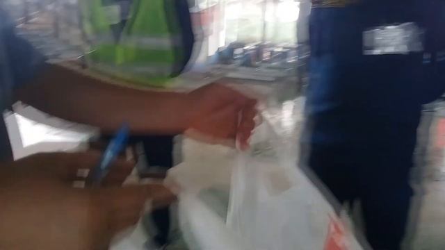 Мент досмотрел не мои вещи. Часть 2. смотреть онлайн