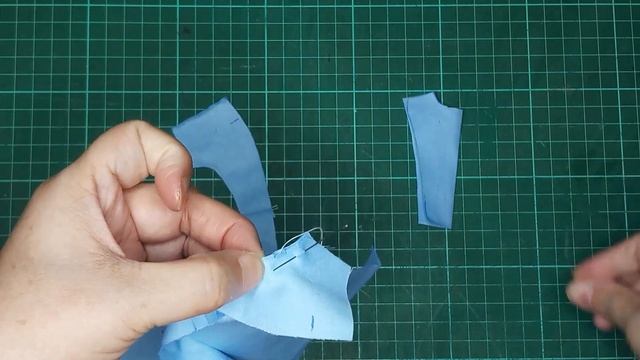 How to Make Doll Clothes | Paola Reina & Disney Animator doll смотреть онлайн