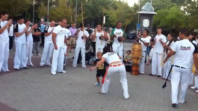capoeira 3 años смотреть онлайн