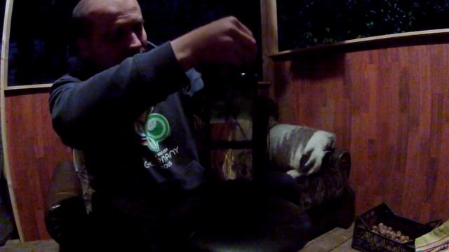 Классный ретро светильник своими руками ! Из свечного фонаря ! смотреть онлайн