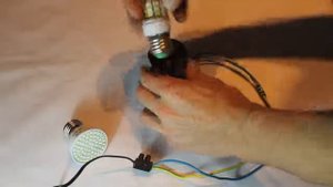 Светодиодные лампы для солнечной панели