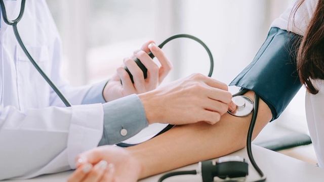 У бабушки в 90 года сосуды лучше, чем в 30! Всего 2 чайные ложки в день!семена укропа смотреть онлайн