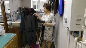 Ушить норковую шубу на несколько размеров . Очередной раз .