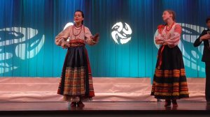 Дуэт.Болгарская народная песня + Кольчики на пальчики