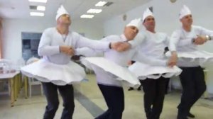 Танец маленьких лебедей.MOV