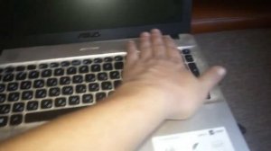 ноутбук ASUS D541N