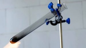 Разложение перманганата калия. Химический опыт