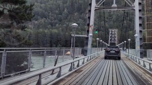 Дорога через "Бирюзовую Катунь" через мост на Манжерок. Горный Алтай.