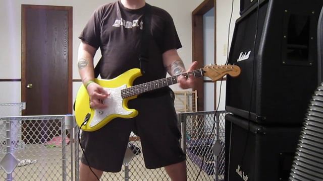 Blink 182 All The Small Things Guitar Cover on Grafitti Yellow Tom Delonge Stratocaster смотреть онлайн