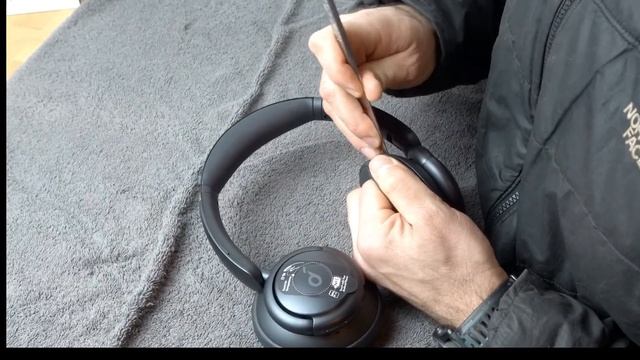 Anker Soundcore Life Q30 and Q35 ear pad installation by AHG смотреть онлайн