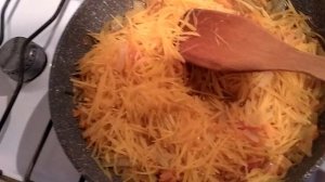 СУП С ТЫКВОЙ НА МЯСНОМ БУЛЬОНЕ. ОЧЕНЬ ВКУСНО.