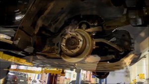 Hummer H2 - замена термозащитного кожуха. Запчасти обслуживание и ремонт Хаммер.