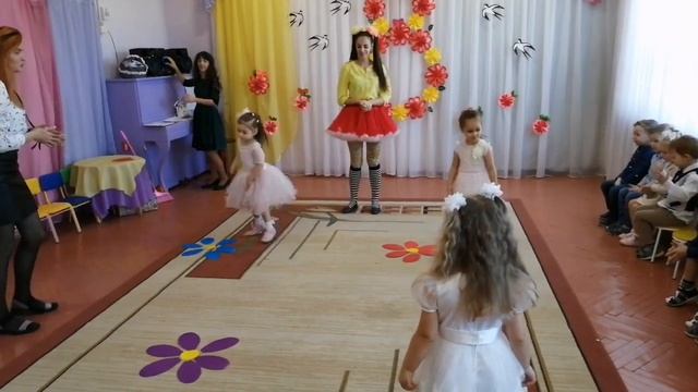 8 марта во 2 младшей группе 2021 смотреть онлайн