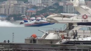 Бе 200 съезд на воду и самый зрелищный забор воды в полете.