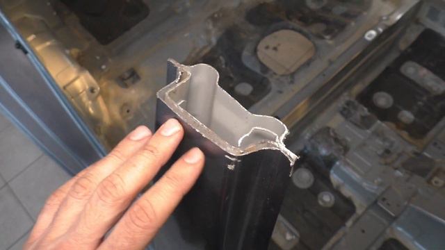 Сколько слоёв стали внутри силового каркаса HYUNDAI SOLARIS смотреть онлайн