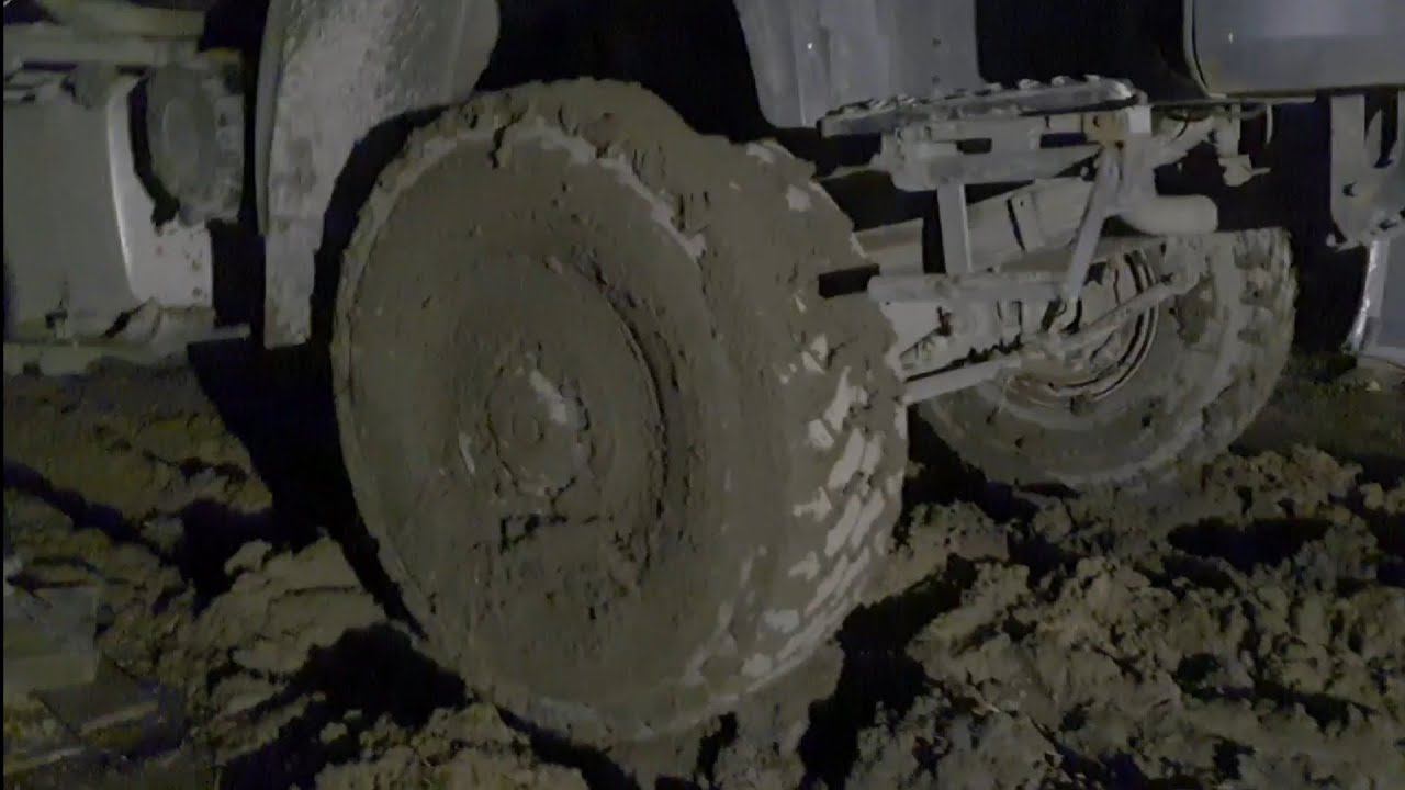 Ещё невыпущенное...Как мы баньку ставили на распутице... смотреть онлайн