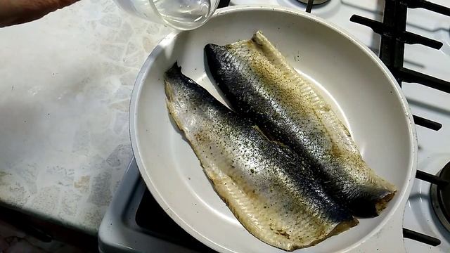Малосольная и тушёная селёдочка! Полезная и вкусная рыбка!