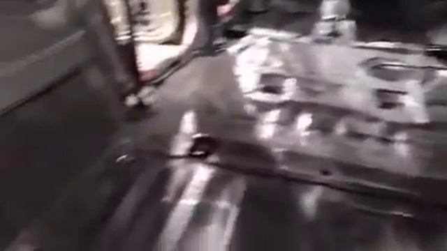Шумоизоляция всего авто, стоит ли оно того? Стоит, так как отечественные машины нуждаются в шумке