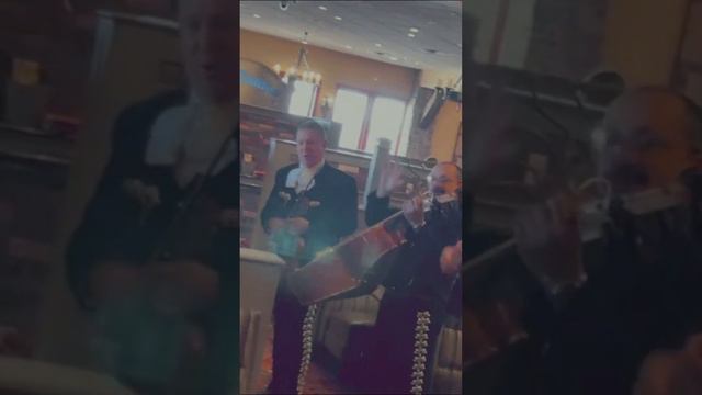 Trio Jalisciense live at Los Cuates Restaurant - Jan./Feb. 2024 смотреть онлайн